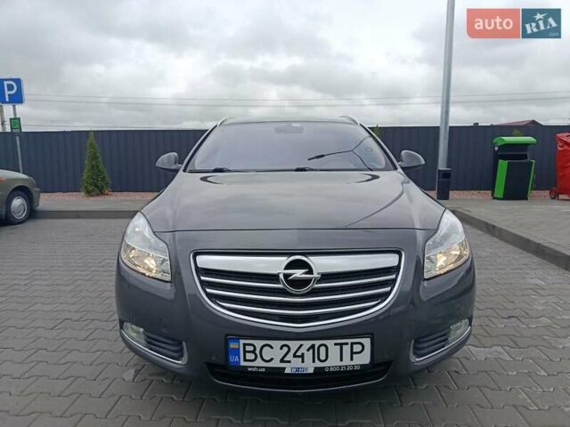 Серый Опель Инсигния, объемом двигателя 1.6 л и пробегом 290 тыс. км за 7300 $, фото 1 на Automoto.ua