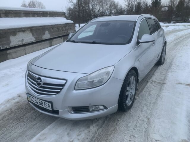 Серый Опель Инсигния, объемом двигателя 2 л и пробегом 225 тыс. км за 5300 $, фото 1 на Automoto.ua