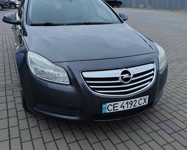 Серый Опель Инсигния, объемом двигателя 1.96 л и пробегом 291 тыс. км за 5850 $, фото 1 на Automoto.ua