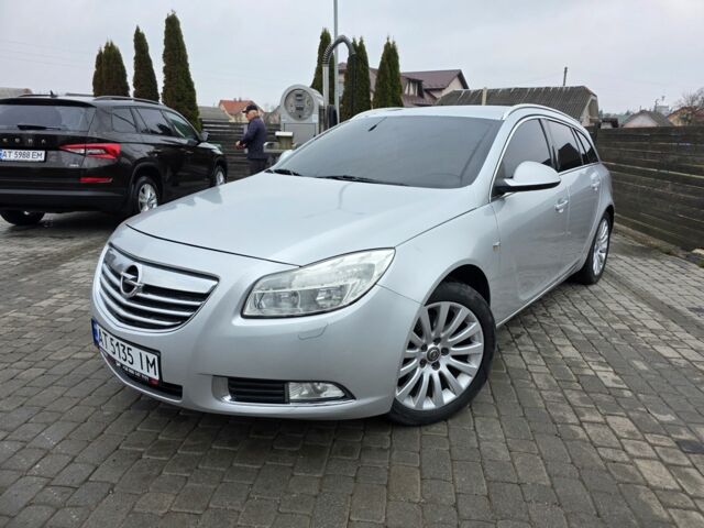 Сірий Опель Інсігнія, об'ємом двигуна 2 л та пробігом 239 тис. км за 5200 $, фото 1 на Automoto.ua