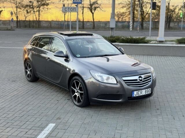 Серый Опель Инсигния, объемом двигателя 2 л и пробегом 1 тыс. км за 4200 $, фото 1 на Automoto.ua