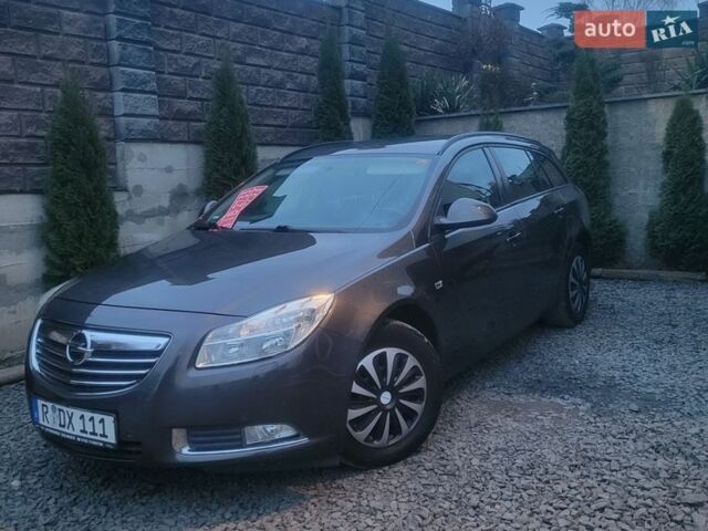 Сірий Опель Інсігнія, об'ємом двигуна 1.6 л та пробігом 248 тис. км за 5950 $, фото 1 на Automoto.ua