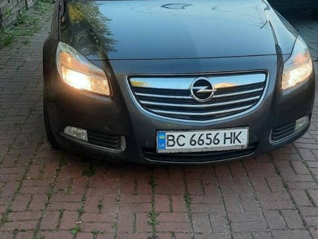 Сірий Опель Інсігнія, об'ємом двигуна 2 л та пробігом 176 тис. км за 8300 $, фото 1 на Automoto.ua