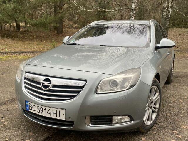 Сірий Опель Інсігнія, об'ємом двигуна 2 л та пробігом 201 тис. км за 7000 $, фото 1 на Automoto.ua
