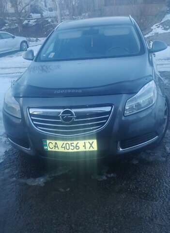 Серый Опель Инсигния, объемом двигателя 1.96 л и пробегом 298 тыс. км за 7200 $, фото 1 на Automoto.ua