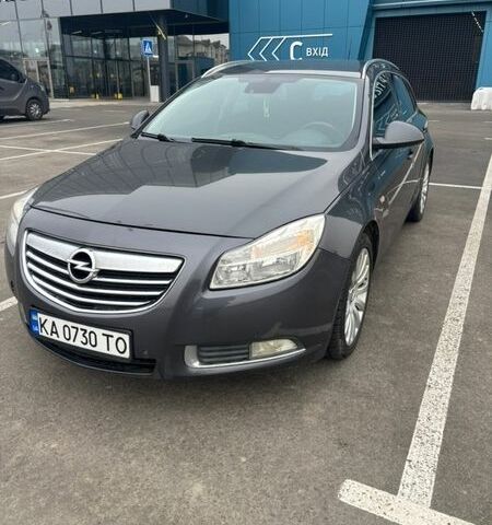 Серый Опель Инсигния, объемом двигателя 1.96 л и пробегом 315 тыс. км за 6600 $, фото 1 на Automoto.ua
