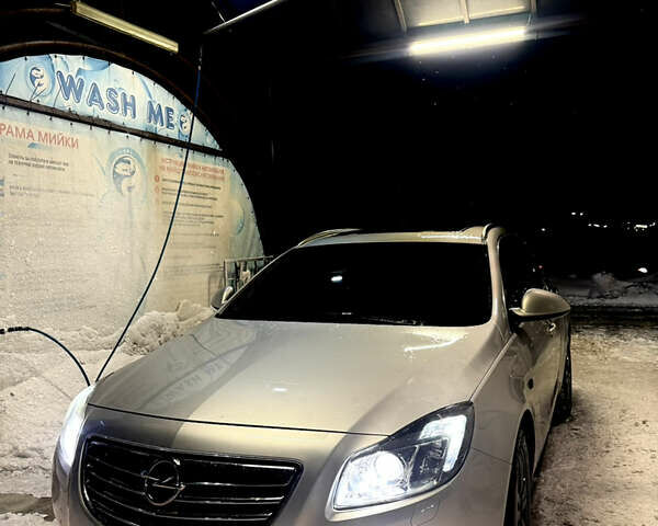 Серый Опель Инсигния, объемом двигателя 2 л и пробегом 327 тыс. км за 5700 $, фото 1 на Automoto.ua