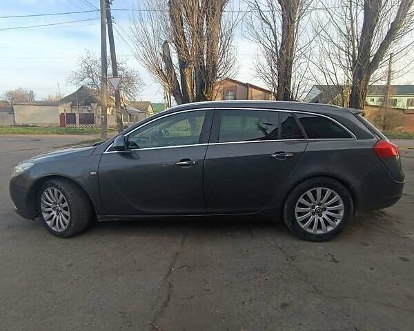 Сірий Опель Інсігнія, об'ємом двигуна 1.96 л та пробігом 240 тис. км за 7600 $, фото 1 на Automoto.ua