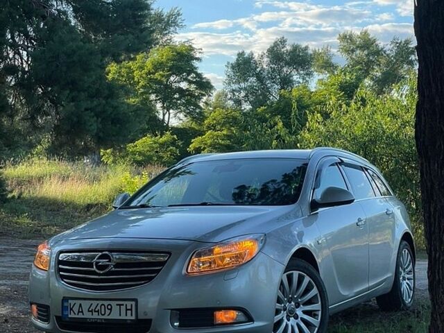 Сірий Опель Інсігнія, об'ємом двигуна 1.96 л та пробігом 304 тис. км за 7800 $, фото 1 на Automoto.ua