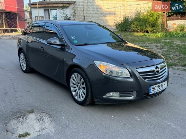 Сірий Опель Інсігнія, об'ємом двигуна 1.96 л та пробігом 255 тис. км за 5999 $, фото 1 на Automoto.ua