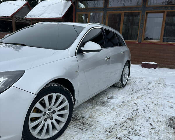 Сірий Опель Інсігнія, об'ємом двигуна 1.96 л та пробігом 297 тис. км за 7200 $, фото 1 на Automoto.ua