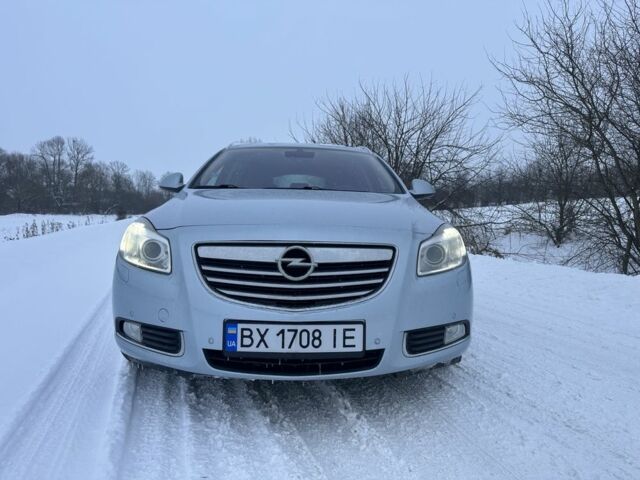 Сірий Опель Інсігнія, об'ємом двигуна 2 л та пробігом 333 тис. км за 7450 $, фото 1 на Automoto.ua