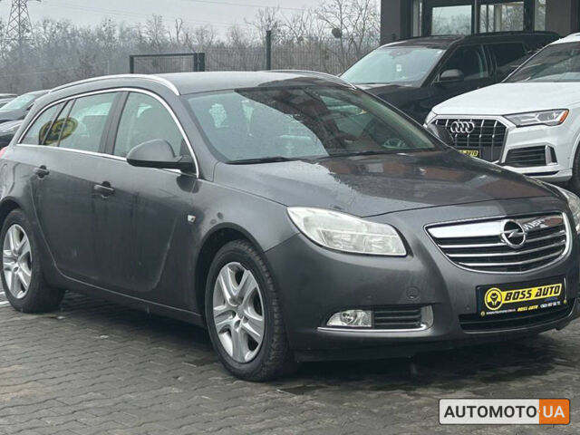 Серый Опель Инсигния, объемом двигателя 1.4 л и пробегом 188 тыс. км за 6500 $, фото 1 на Automoto.ua