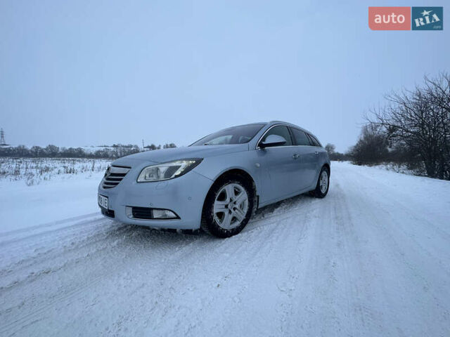 Серый Опель Инсигния, объемом двигателя 1.96 л и пробегом 333 тыс. км за 7850 $, фото 1 на Automoto.ua