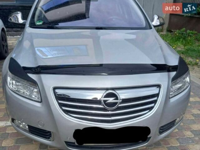 Сірий Опель Інсігнія, об'ємом двигуна 1.96 л та пробігом 248 тис. км за 8200 $, фото 1 на Automoto.ua
