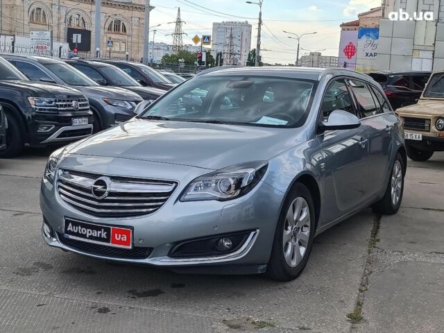 Серый Опель Инсигния, объемом двигателя 2 л и пробегом 288 тыс. км за 8990 $, фото 1 на Automoto.ua