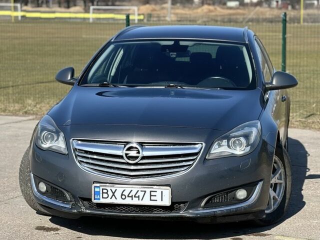 Сірий Опель Інсігнія, об'ємом двигуна 2 л та пробігом 327 тис. км за 7000 $, фото 1 на Automoto.ua