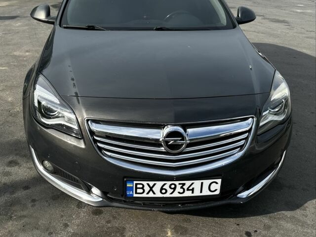 Сірий Опель Інсігнія, об'ємом двигуна 2 л та пробігом 255 тис. км за 11300 $, фото 1 на Automoto.ua