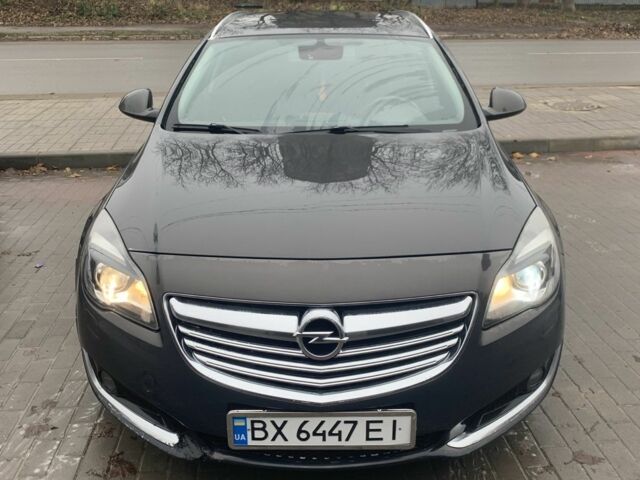 Сірий Опель Інсігнія, об'ємом двигуна 2 л та пробігом 322 тис. км за 9000 $, фото 1 на Automoto.ua