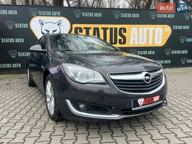 Серый Опель Инсигния, объемом двигателя 2 л и пробегом 258 тыс. км за 11700 $, фото 1 на Automoto.ua
