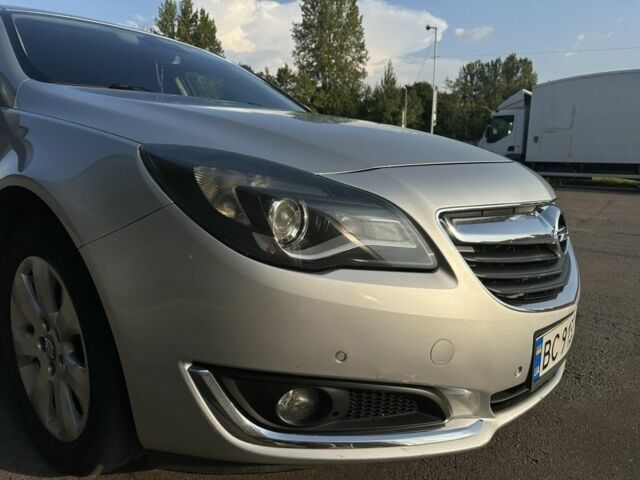 Серый Опель Инсигния, объемом двигателя 1.6 л и пробегом 224 тыс. км за 9800 $, фото 1 на Automoto.ua