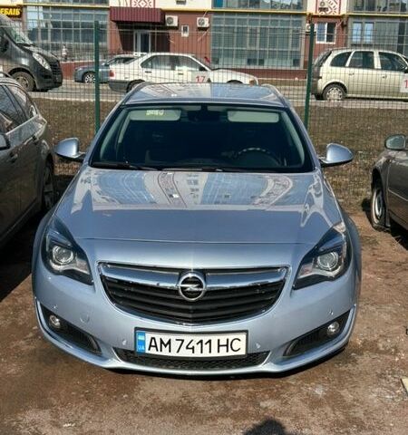Серый Опель Инсигния, объемом двигателя 1.96 л и пробегом 215 тыс. км за 11200 $, фото 1 на Automoto.ua