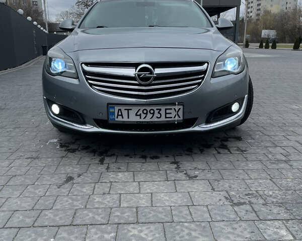 Сірий Опель Інсігнія, об'ємом двигуна 1.96 л та пробігом 290 тис. км за 12500 $, фото 1 на Automoto.ua