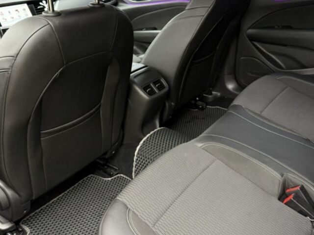 Серый Опель Инсигния, объемом двигателя 1.6 л и пробегом 0 тыс. км за 15500 $, фото 1 на Automoto.ua