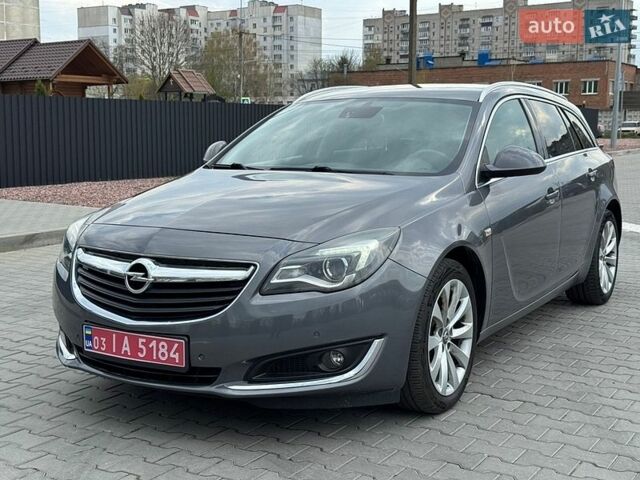 Серый Опель Инсигния, объемом двигателя 2 л и пробегом 223 тыс. км за 11500 $, фото 1 на Automoto.ua