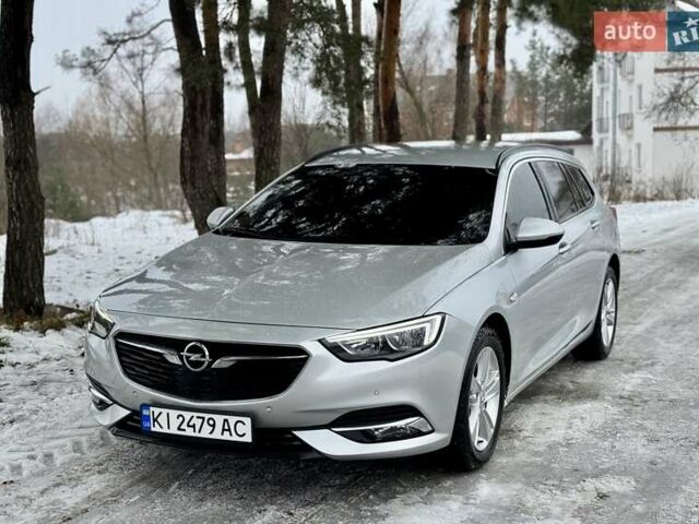 Сірий Опель Інсігнія, об'ємом двигуна 2 л та пробігом 207 тис. км за 12700 $, фото 1 на Automoto.ua