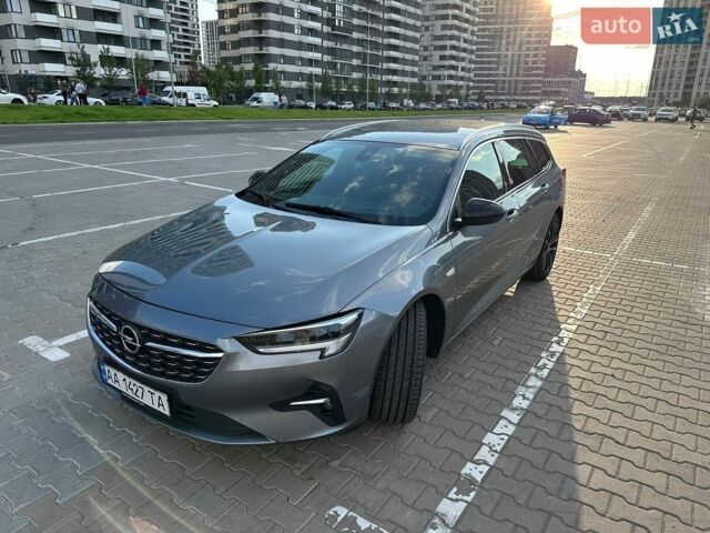 Серый Опель Инсигния, объемом двигателя 2 л и пробегом 220 тыс. км за 18900 $, фото 1 на Automoto.ua