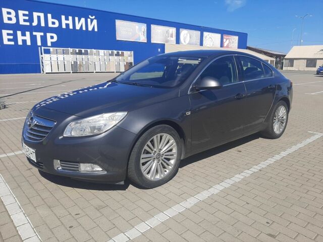 Опель Инсигния 2012 в Хусте на Automoto.ua Серый Опель Инсигния, объемом двигателя 2 л и пробегом 247 тыс. км за 7300 $, фото 1 на Automoto.ua