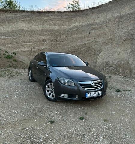 Сірий Опель Інсігнія, об'ємом двигуна 1.96 л та пробігом 350 тис. км за 7950 $, фото 1 на Automoto.ua