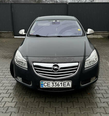 Серый Опель Инсигния, объемом двигателя 1.96 л и пробегом 240 тыс. км за 10500 $, фото 1 на Automoto.ua