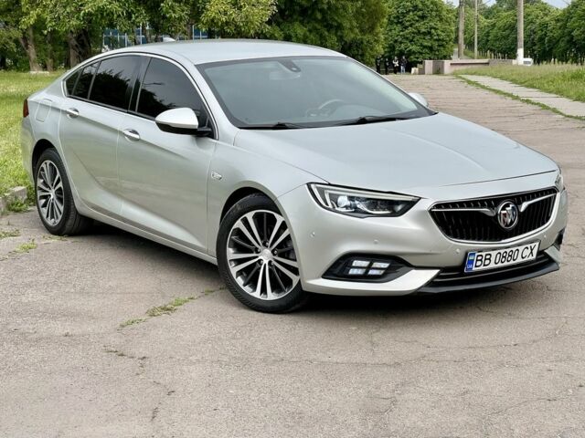 Серый Опель Инсигния, объемом двигателя 2 л и пробегом 89 тыс. км за 11999 $, фото 1 на Automoto.ua