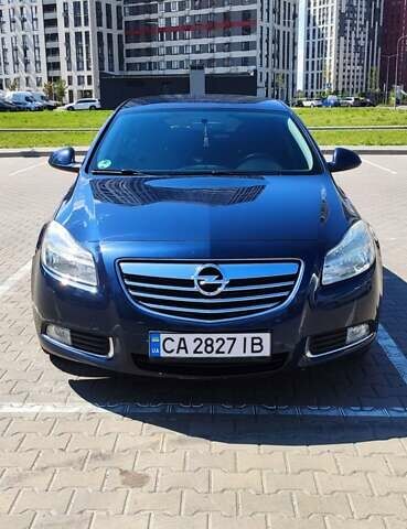 Синий Опель Инсигния, объемом двигателя 1.96 л и пробегом 190 тыс. км за 7500 $, фото 1 на Automoto.ua