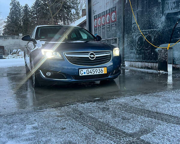 Синій Опель Інсігнія, об'ємом двигуна 1.96 л та пробігом 225 тис. км за 12500 $, фото 1 на Automoto.ua