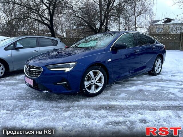 Синий Опель Инсигния, объемом двигателя 2 л и пробегом 11900 тыс. км за 18500 $, фото 1 на Automoto.ua
