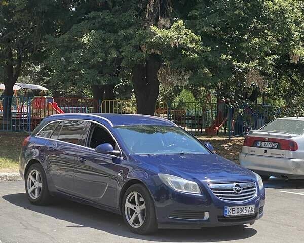 Синий Опель Инсигния, объемом двигателя 1.96 л и пробегом 307 тыс. км за 5900 $, фото 1 на Automoto.ua