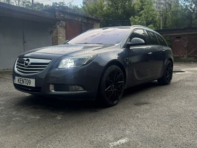 Синій Опель Інсігнія, об'ємом двигуна 2 л та пробігом 3 тис. км за 8200 $, фото 1 на Automoto.ua