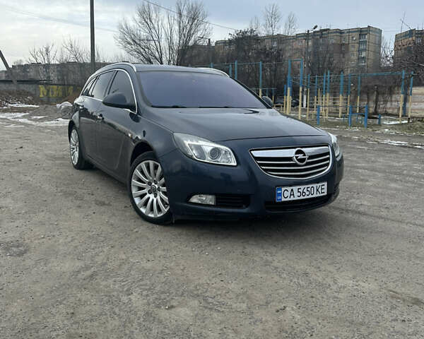 Синій Опель Інсігнія, об'ємом двигуна 1.6 л та пробігом 246 тис. км за 7900 $, фото 1 на Automoto.ua