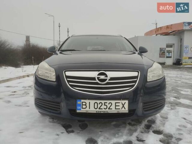 Синий Опель Инсигния, объемом двигателя 1.96 л и пробегом 250 тыс. км за 6500 $, фото 1 на Automoto.ua