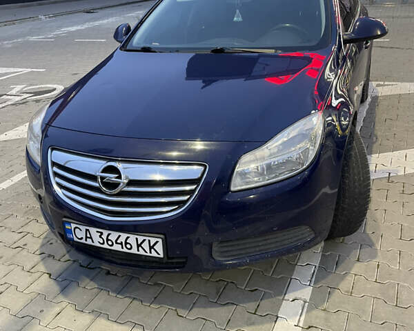 Синий Опель Инсигния, объемом двигателя 1.96 л и пробегом 337 тыс. км за 7000 $, фото 1 на Automoto.ua