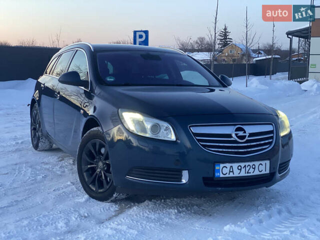 Синий Опель Инсигния, объемом двигателя 1.96 л и пробегом 291 тыс. км за 6700 $, фото 1 на Automoto.ua