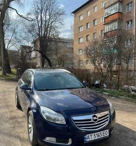 Синий Опель Инсигния, объемом двигателя 1.96 л и пробегом 235 тыс. км за 7300 $, фото 1 на Automoto.ua
