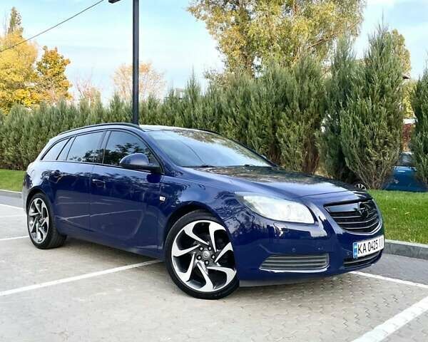 Синій Опель Інсігнія, об'ємом двигуна 1.36 л та пробігом 258 тис. км за 7800 $, фото 1 на Automoto.ua