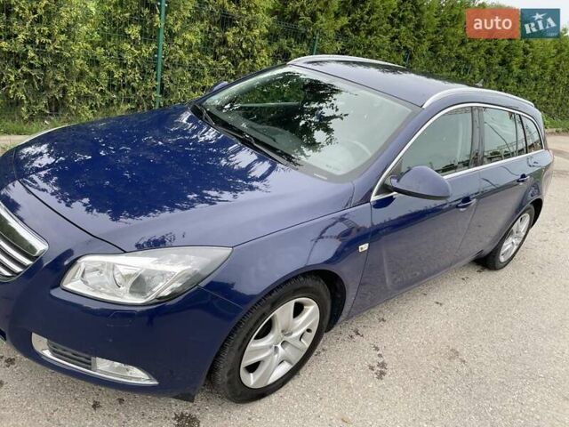 Опель Инсигния 2012 в Харькове на Automoto.ua Синий Опель Инсигния, объемом двигателя 2 л и пробегом 277 тыс. км за 4650 $, фото 1 на Automoto.ua