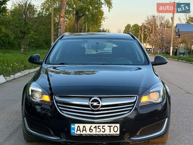 Синий Опель Инсигния, объемом двигателя 1.96 л и пробегом 319 тыс. км за 8000 $, фото 1 на Automoto.ua