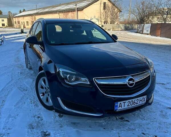 Синий Опель Инсигния, объемом двигателя 2 л и пробегом 245 тыс. км за 9500 $, фото 1 на Automoto.ua