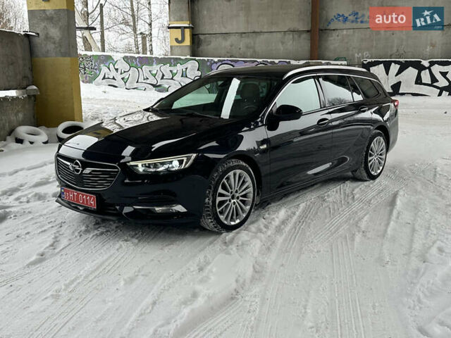 Синий Опель Инсигния, объемом двигателя 2 л и пробегом 137 тыс. км за 16900 $, фото 1 на Automoto.ua